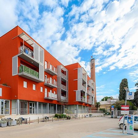 Apartment Ares 13 In Umag Center 外观 照片